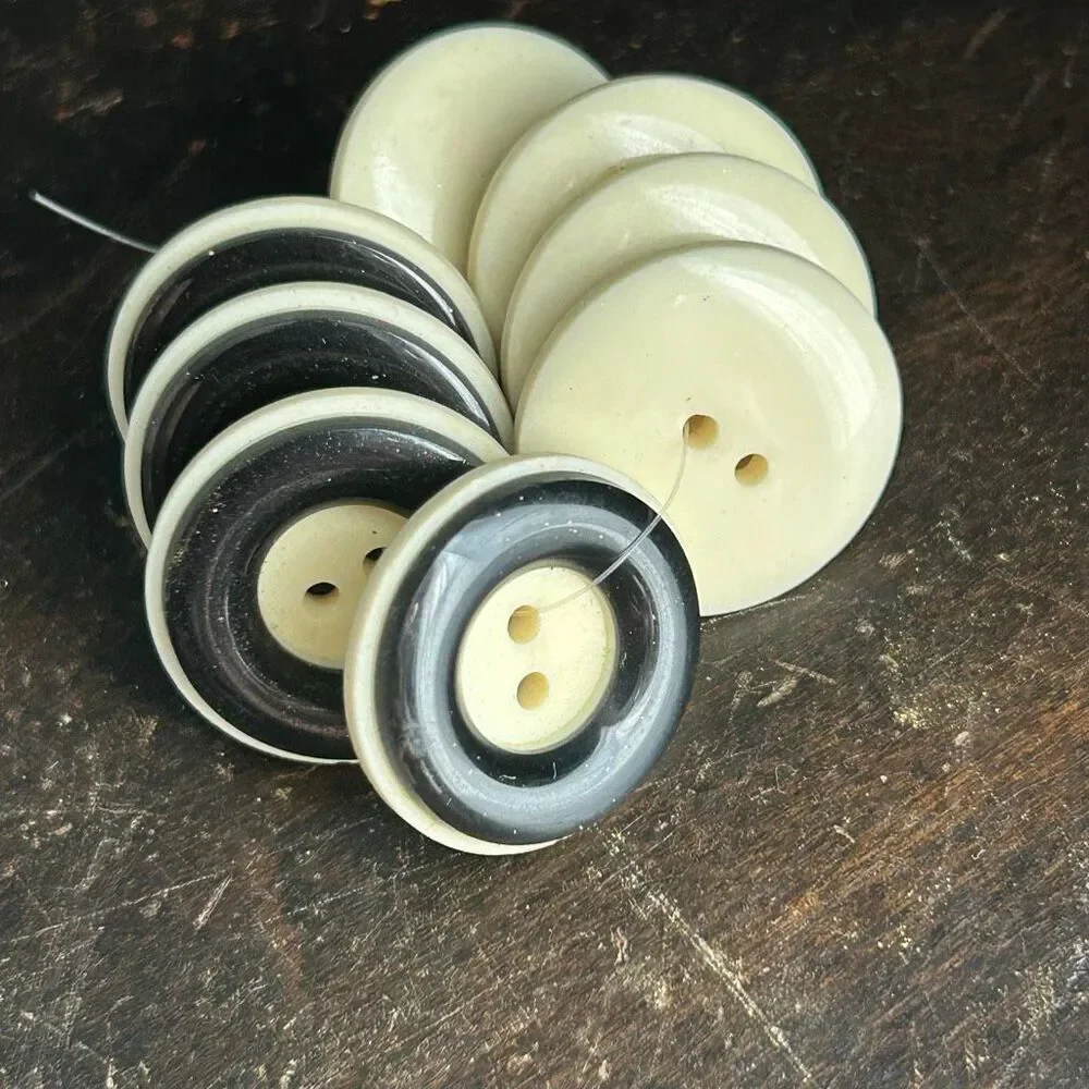 Vintage 8 Cream and Black Round Buttons
